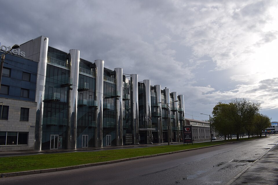Tallink Spa & Conference Hotel, Sadama 11a, Tallinna