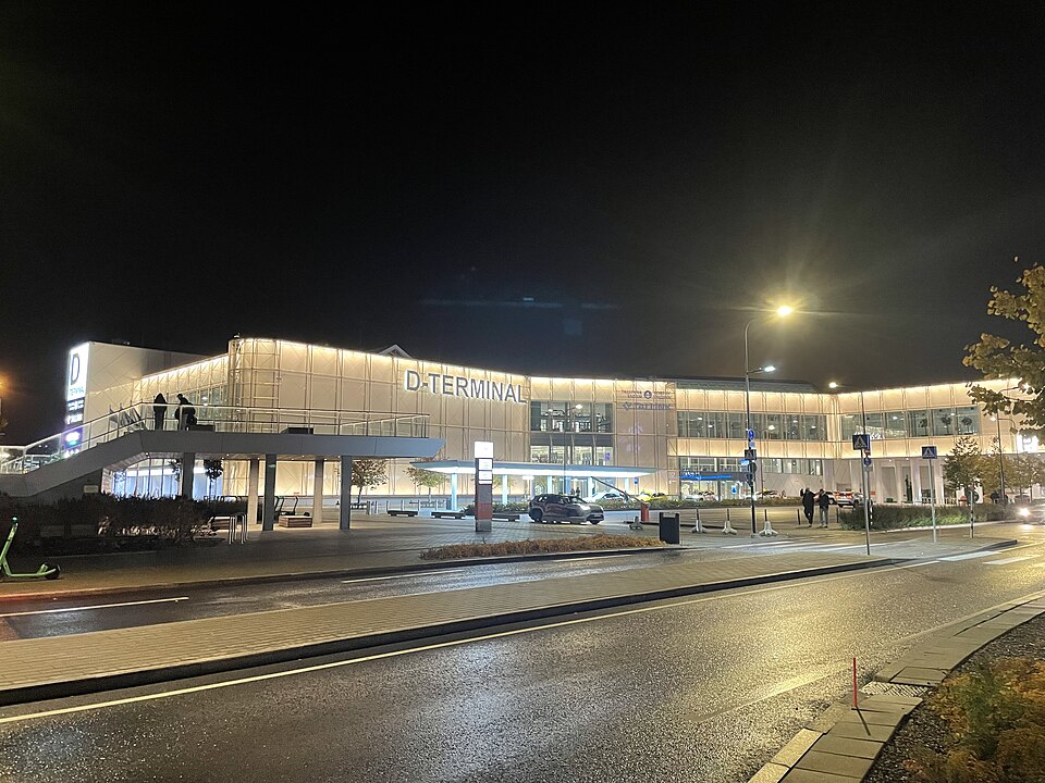 Tallinnan sataman D-terminaali, josta Tallinkin laivat l&auml;htev&auml;t ja saapuvat